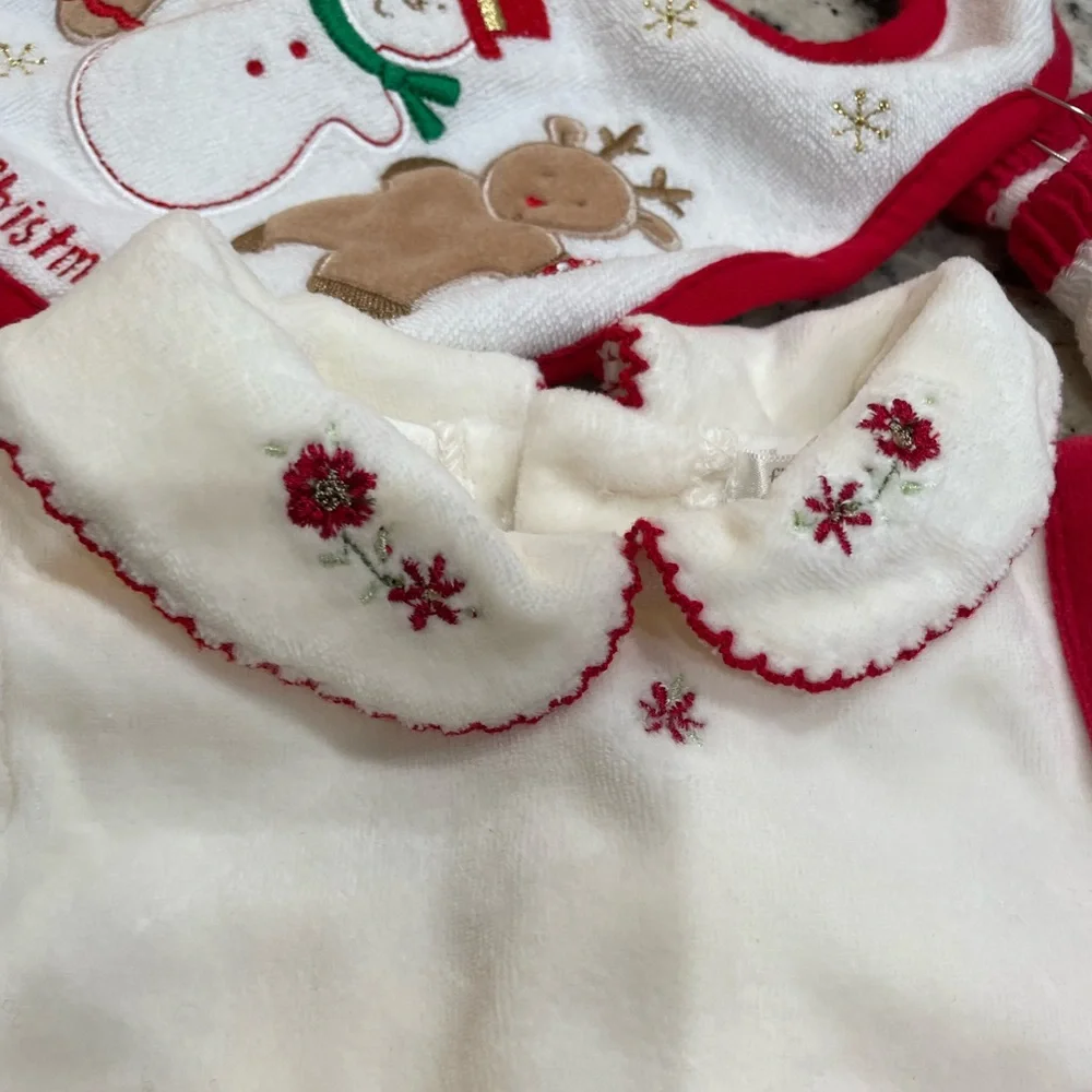 3 PC 1st Moments Charming White & Red Kids One Piece w Matching Bib & Socks 0-3M